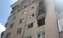 Kadıköy'de bir binada yangın çıktı: 2 ölü