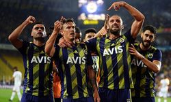 Fenerbahçe'ye derbi öncesi moral: 2-1