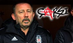 Beşiktaş karıştı! Çarşı herkese karşı!