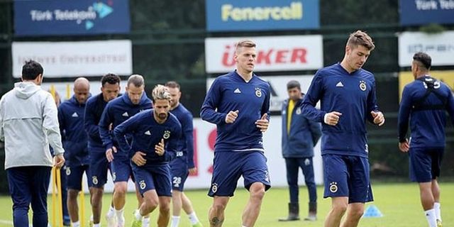 Fenerbahçe, Alanyaspor'a Konuk Olacak! İlk 11'ler Belli Oldu