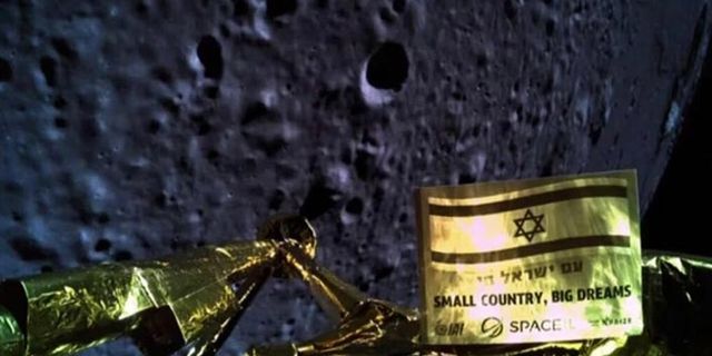 İsrail'de 100 milyon dolarlık Ay'a yolculuk başarısız oldu