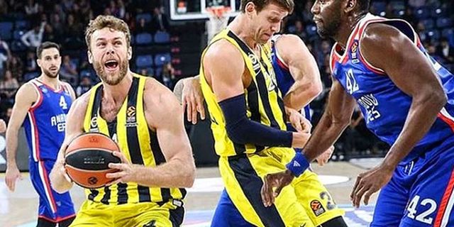 Anadolu Efes, Final Four'da Fenerbahçe'yi yenerek finale yükseldi!