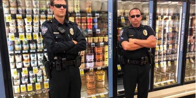 ABD'de dondurma dolaplarına polis nöbeti