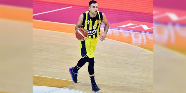 Fenerbahçe, Kostas Sloukas ile 3 yıllık sözleşme uzattı