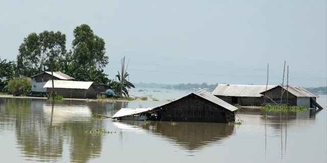 Hindistan'da sel felaketinde ölü sayısı 150'yi aştı