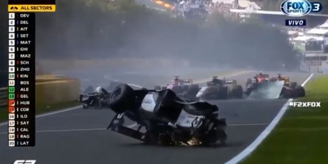 Formula'da feci kaza: Pilot hayatını kaybetti!