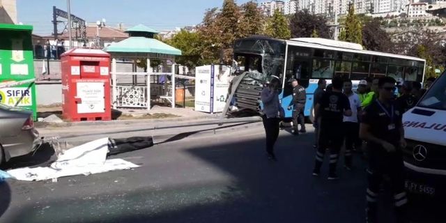 Başkentte halk otobüsü durağa girdi: 3 ölü