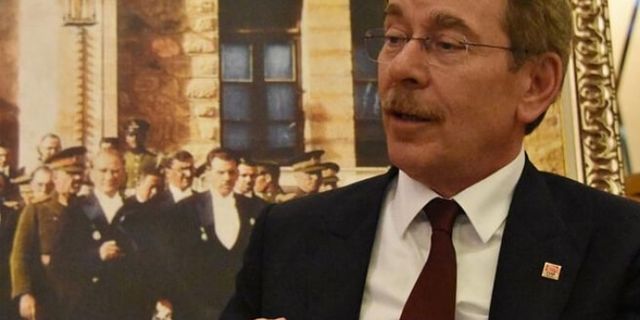 Abdüllatif Şener: Türkiye, teröre destek veriyor