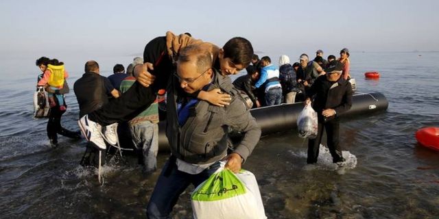 Yunanistan, 10 bin mülteciyi Türkiye'ye gönderecek