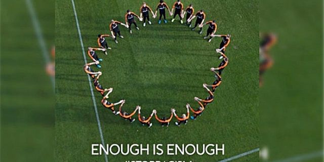 Hollandalı milli futbolculardan ırkçılığa tepki: Artık yeter!