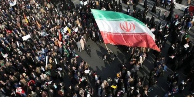 İran'da internet erişimi görülmemiş bir yöntemle engellendi