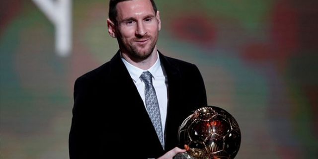 Messi altıncı kez Ballon d'Or ödülüne layık görüldü