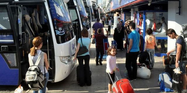 Otobüs Biletlerine Yüzde 40 Aile İndirimi Geliyor