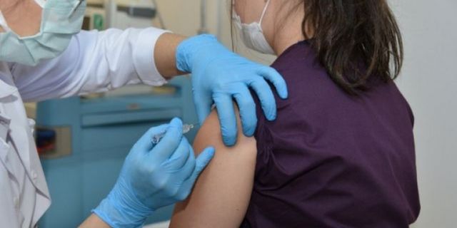 Sağlık Bakanlığı uygulanan aşı miktarını açıkladı