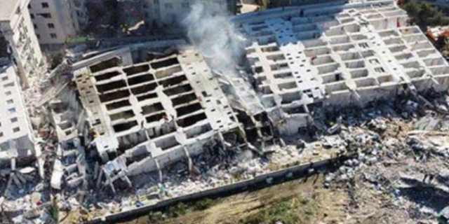 Depremden 132 gün sonra... Rönesans Rezidans'taki kayıp 53 kişinin yakınları isyan etti