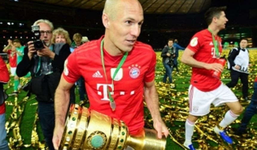 Futbolu bırakan Robben'in akıllarda kalan en güzel golleri